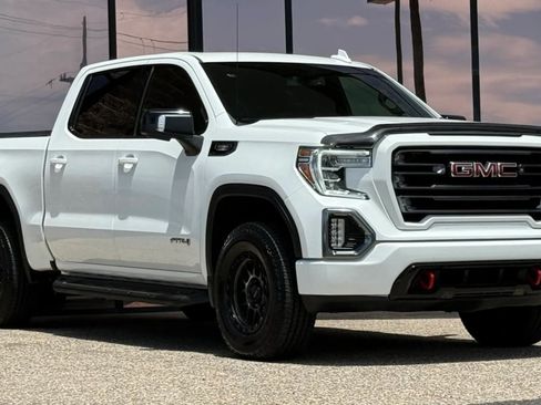 Used 2021 GMC Sierra 1500 AT4 w/ AT4 Preferred Package AWD/4WD image 17