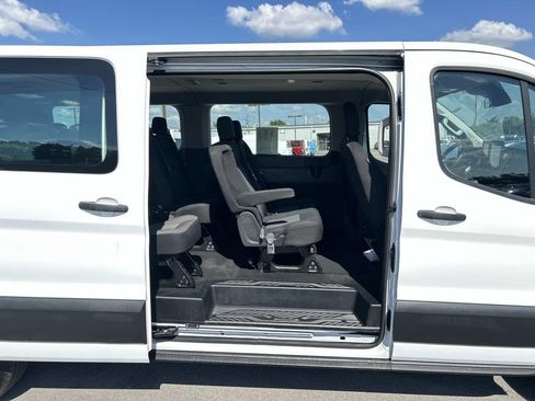 Used 2022 Ford Transit 350 XLT RWD image 17