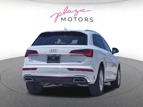 Certified 2023 Audi Q5 2.0T Premium w/ Convenience Package AWD/4WD image 5