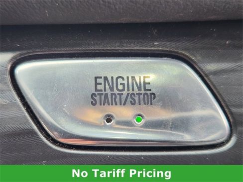 Used 2022 Buick Enclave Essence w/ Sport Touring Edition image 20