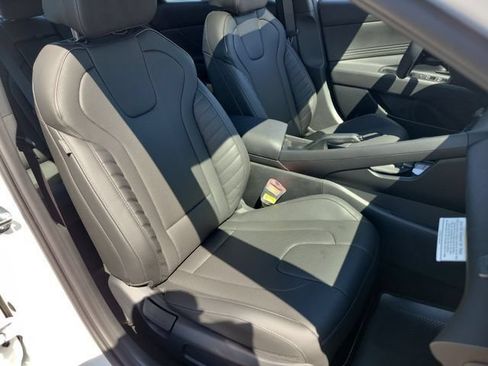 New 2026 Hyundai Elantra SEL Sport FWD image 22