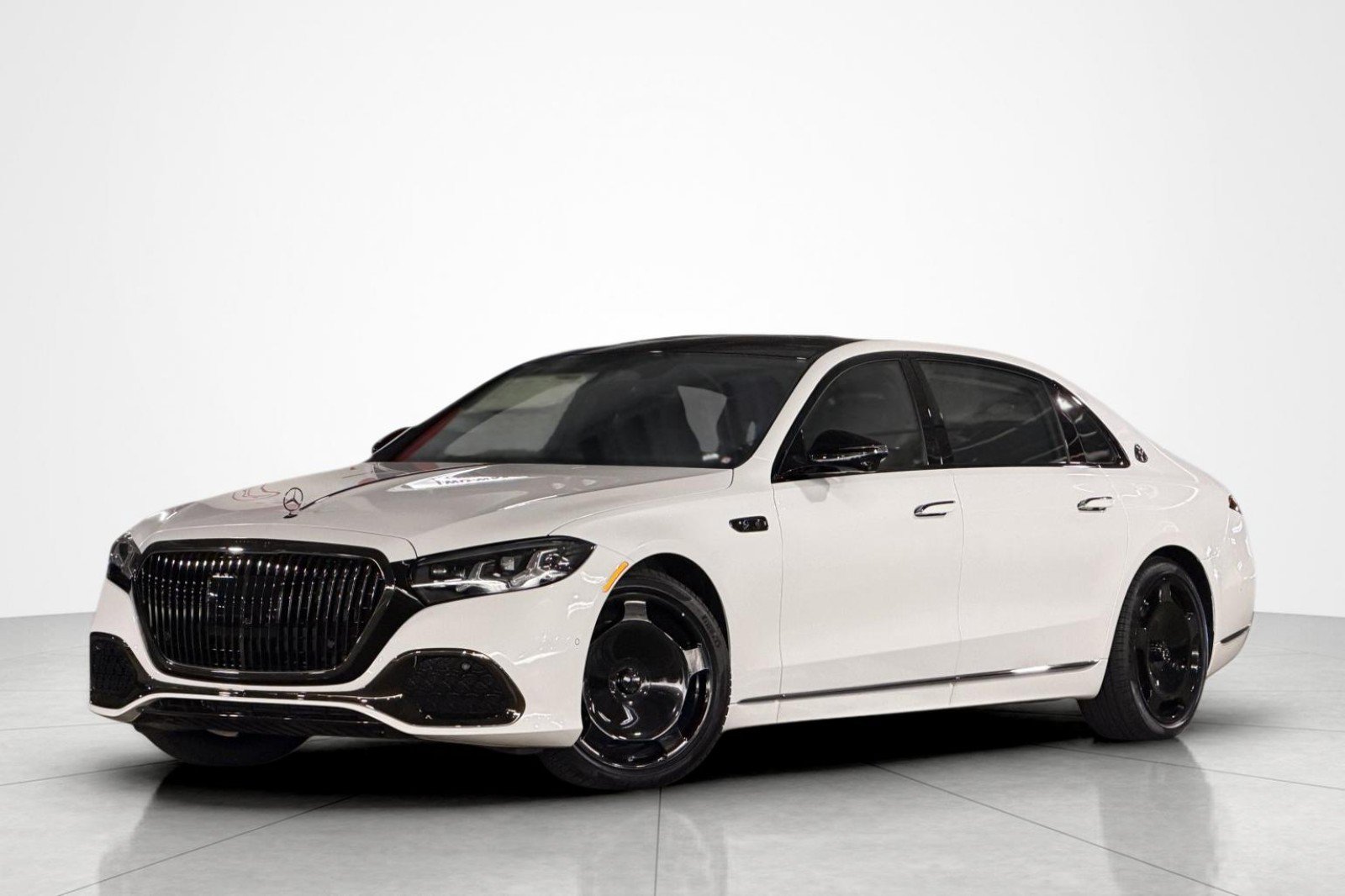 New 2027 Mercedes-Benz Maybach S 580 4MATIC image 1