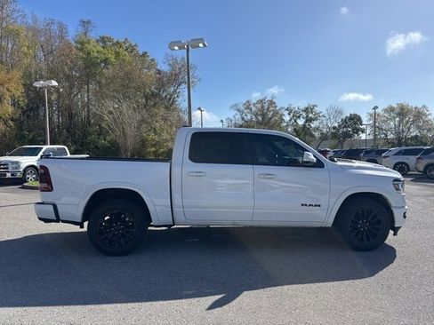 Used 2022 RAM 1500 Laramie w/ Sport Appearance Package image 7