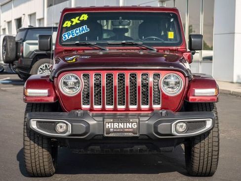 Used 2021 Jeep Wrangler Unlimited Sahara AWD/4WD image 2