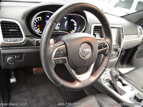 Used 2017 Jeep Grand Cherokee Trailhawk w/ Trailhawk Luxury Group image 28