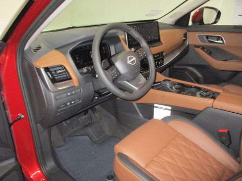 New 2026 Nissan Rogue Platinum w/ Platinum Premium Package image 36