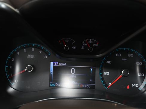 Used 2017 GMC Canyon SLE image 13