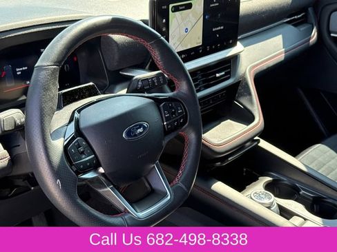 Used 2025 Ford Explorer ST-Line AWD/4WD image 17