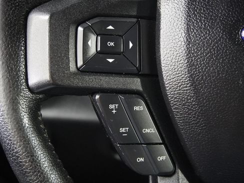 Used 2015 Ford F150 XLT w/ Equipment Group 302A Luxury AWD/4WD image 15