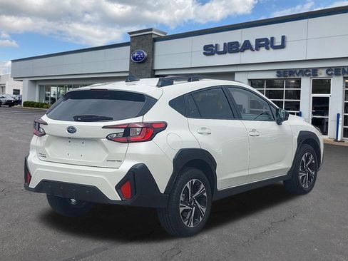 Used 2024 Subaru Crosstrek 2.0i Premium AWD/4WD image 7
