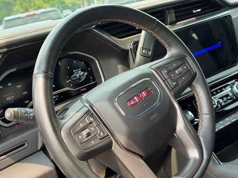 Used 2024 GMC Sierra 2500 AT4 w/ AT4 Preferred Package AWD/4WD image 22