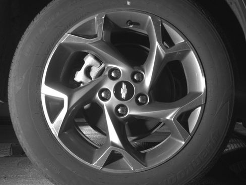 Used 2025 Chevrolet Trax LT FWD image 15