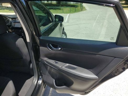Used 2019 Nissan Sentra S FWD image 20