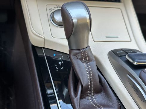 Used 2017 Lexus ES 350 w/ Navigation System Package FWD image 27