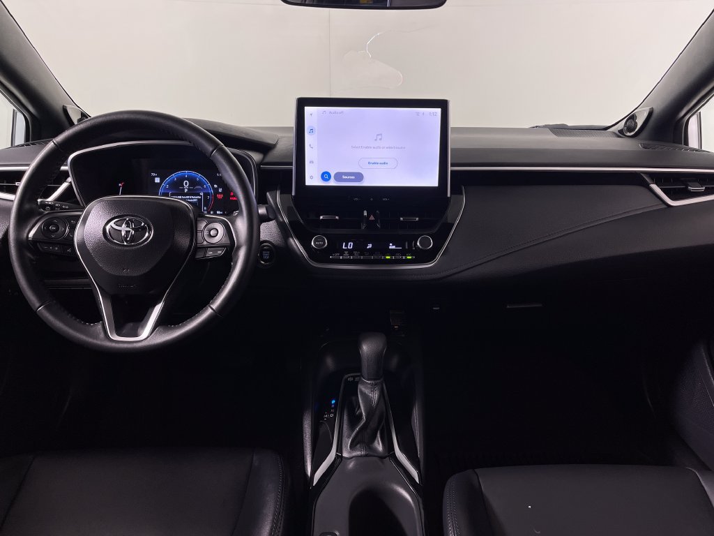 Certified 2025 Toyota Corolla XSE FWD image 14