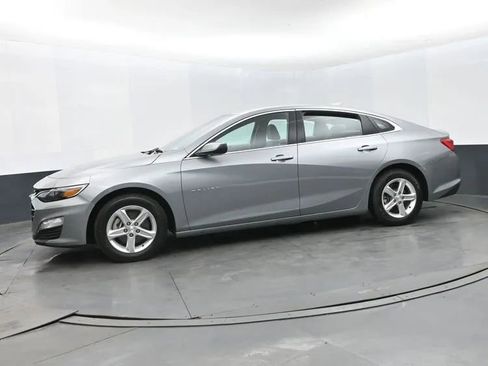 Used 2024 Chevrolet Malibu LT FWD image 5