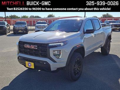 New 2026 GMC Canyon Elevation w/ Convenience Package