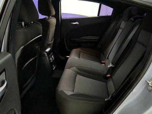 Used 2020 Dodge Charger SXT w/ Blacktop Package RWD image 29