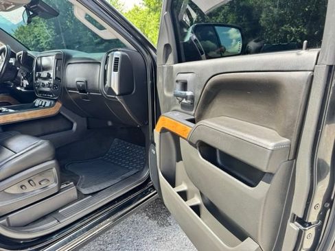Used 2017 Chevrolet Silverado 1500 LTZ w/ LTZ Plus Package RWD image 34
