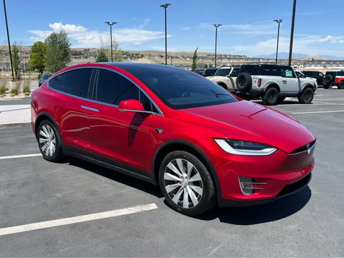 Used 2020 Tesla Model X Performance AWD/4WD image 5