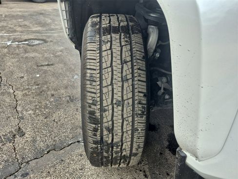 Used 2024 Toyota Tacoma TRD Sport w/ TRD Sport Upgrade Package image 24