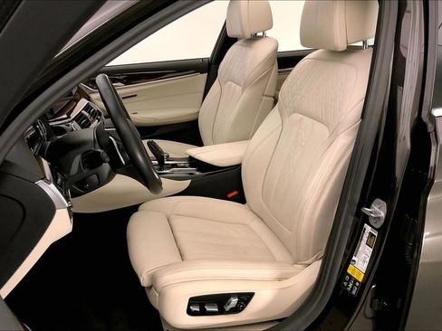 Used 2019 BMW 540i xDrive w/ Premium Package AWD/4WD image 13