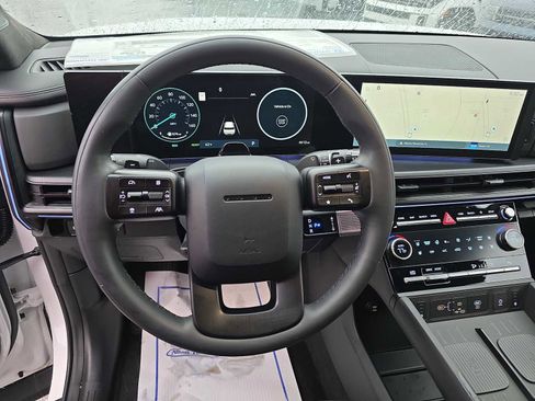 New 2025 Hyundai Santa Fe Calligraphy image 9