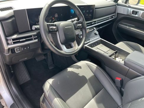 Used 2026 Hyundai Santa Fe SEL AWD/4WD image 5