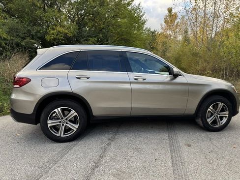 Used 2022 Mercedes-Benz GLC 300 4MATIC image 5