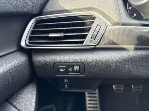 Used 2020 Honda Accord Sport image 22