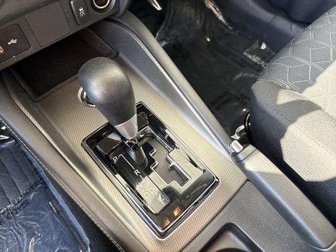 Used 2025 Mitsubishi Outlander Sport ES AWD/4WD image 25