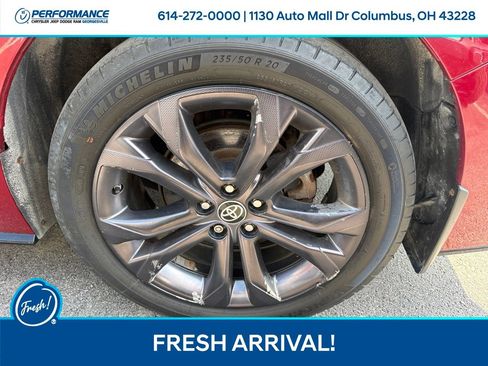 Used 2022 Toyota Sienna XSE FWD image 25