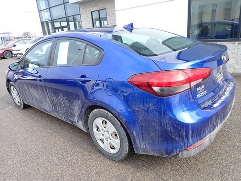 Used 2018 Kia Forte LX w/ LX Popular Package image 3