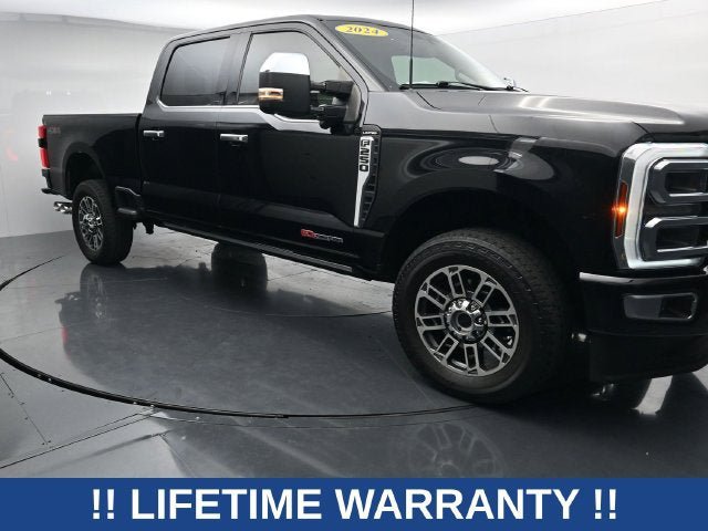 Used 2024 Ford F250 Limited AWD/4WD image 2