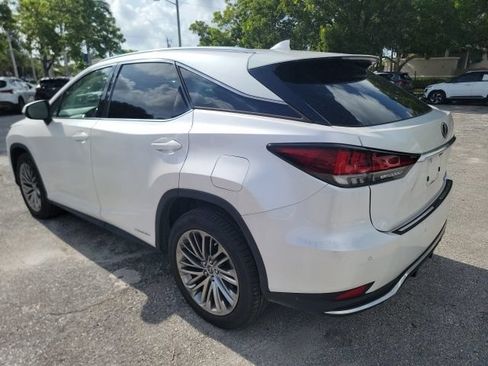 Used 2022 Lexus RX 450h AWD w/ Luxury Package image 3