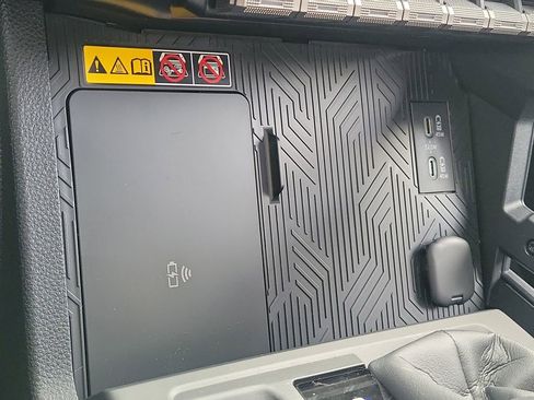 New 2026 Toyota 4Runner 4WD image 17