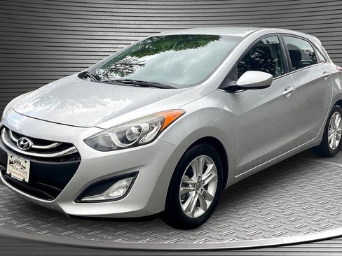 Used 2013 Hyundai Elantra GT FWD image 3