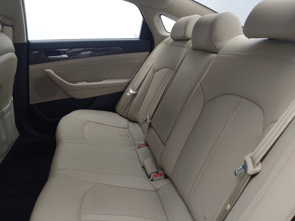 Used 2019 Hyundai Sonata Limited FWD image 18