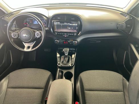 Used 2020 Kia Soul EX w/ Option Group 015 FWD image 18