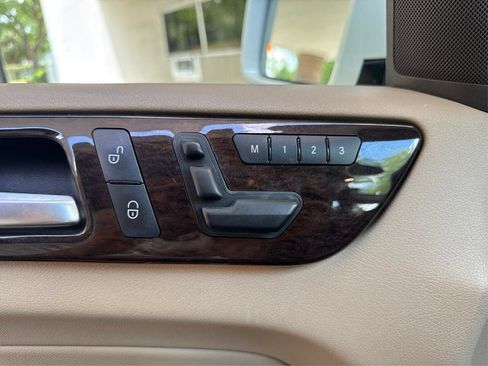 Used 2014 Mercedes-Benz ML 350 2WD image 19