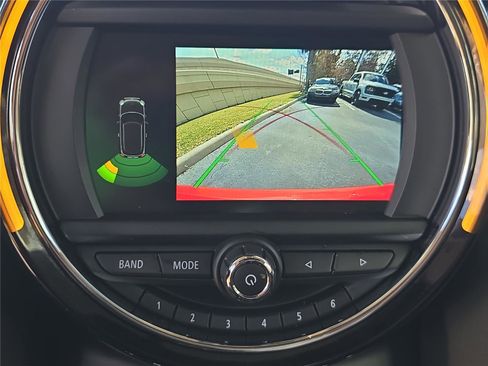 Used 2021 MINI Cooper S w/ Premium Package image 16