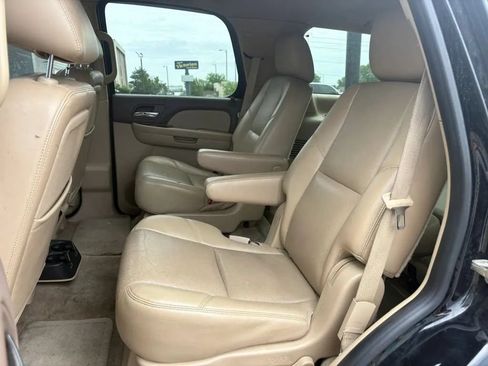 Used 2011 Chevrolet Tahoe LTZ AWD/4WD image 10