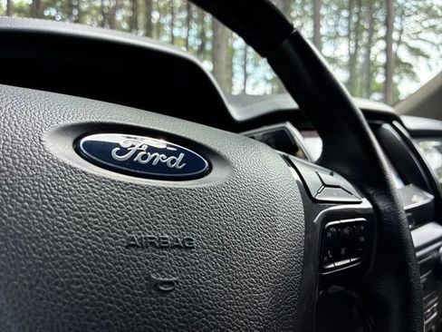 Used 2019 Ford Ranger Lariat RWD image 27