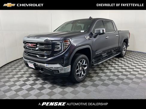 Used 2022 GMC Sierra 1500 SLT w/ SLT Premium Plus Package image 1