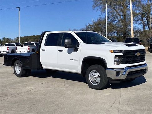 New 2026 Chevrolet Silverado 3500 W/T w/ WT Convenience Package image 9