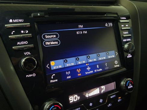 Used 2023 Nissan Murano SV image 28