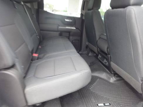 Used 2019 Chevrolet Silverado 1500 Custom Trail Boss w/ Custom Convenience Package image 36