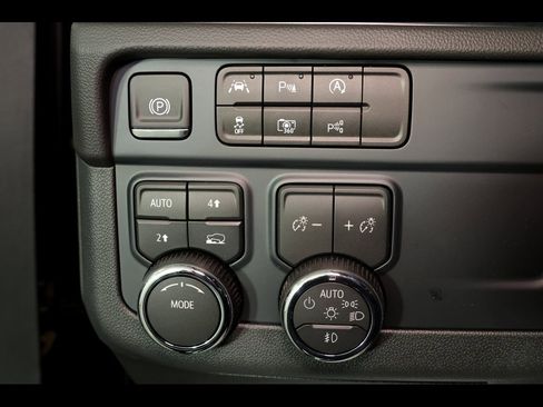 New 2025 Chevrolet Tahoe Premier image 18