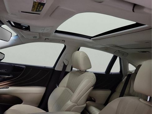 Used 2018 Lexus LS 500 image 9