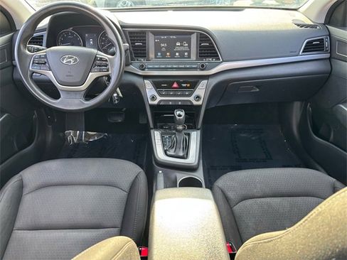 Used 2018 Hyundai Elantra SEL image 7
